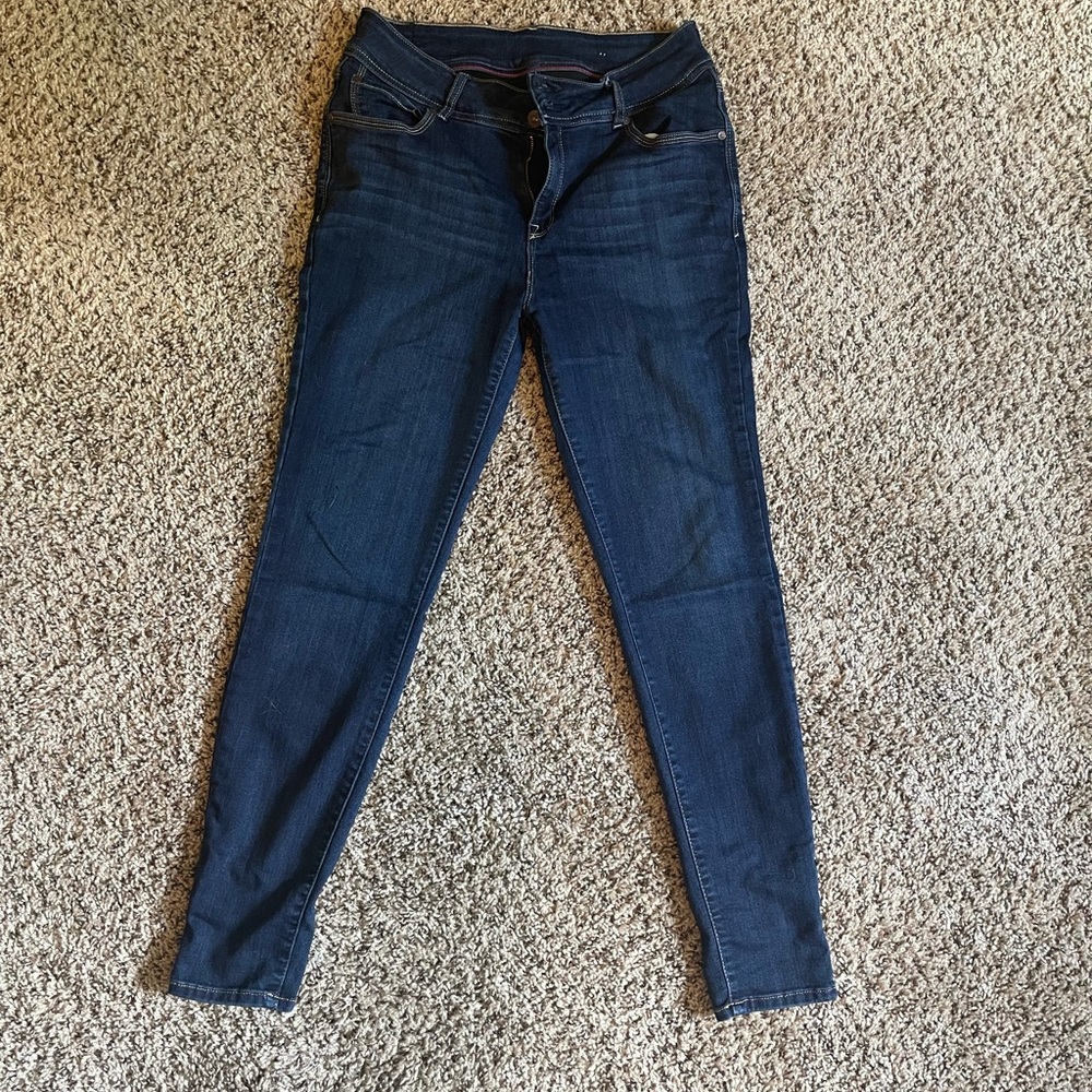 Stretchy jeggings